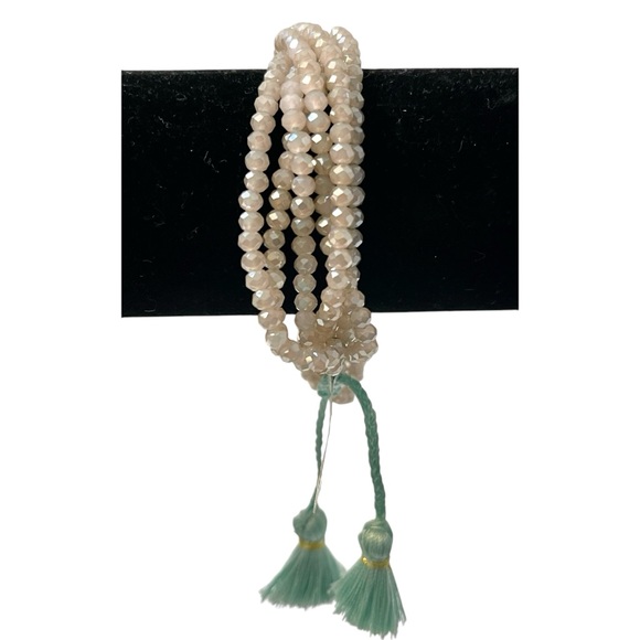 ❤️ NWT! Shimmery Moonstone 5-Strand Pull Tie Bracelet - Picture 3 of 4